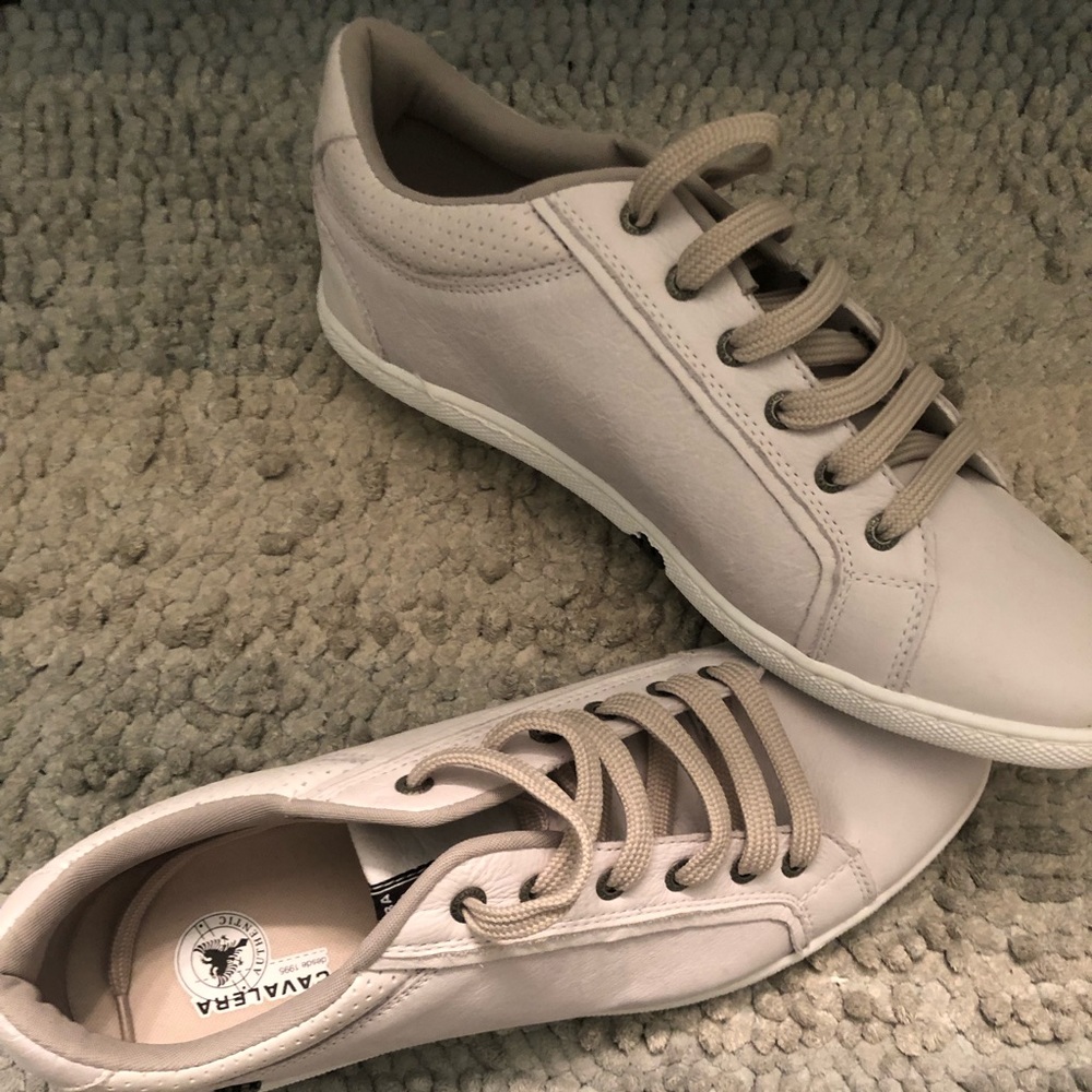 Cavalera Gray Sneakers